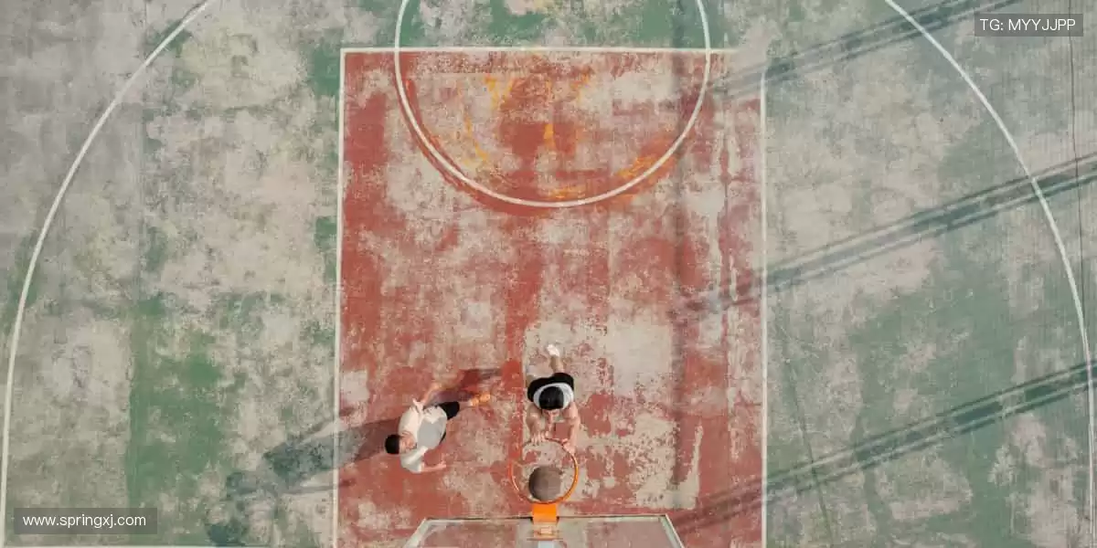 实时解说,让你不错过任何一个绝杀瞬间!🎙️🏃